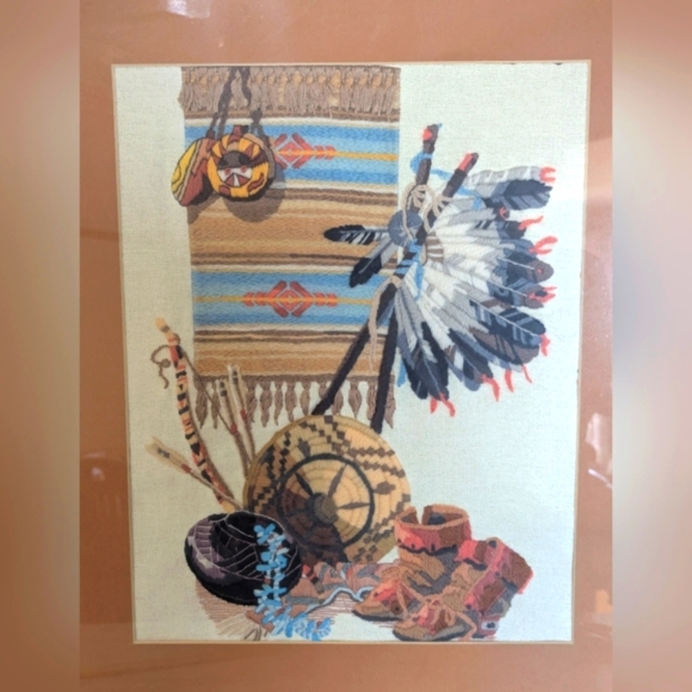 Native American Scene Hand Embroidered With Exquisite Detail - Picture 2 of 14